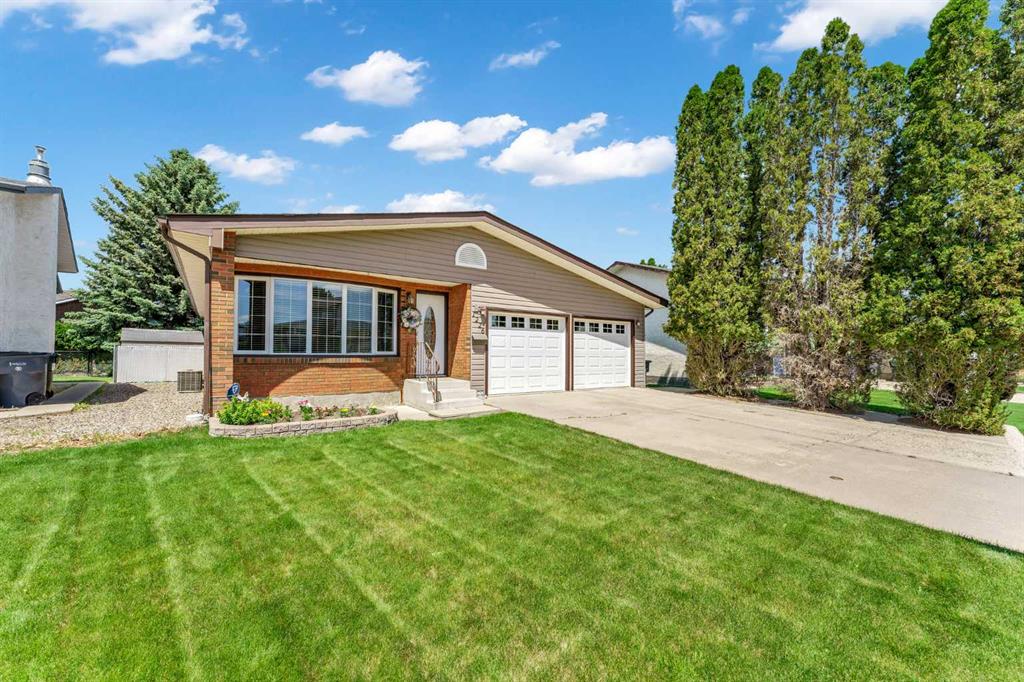 Third View of 1226 24 Street SE, Connaught, Medicine Hat, Alberta, T1B 1V9