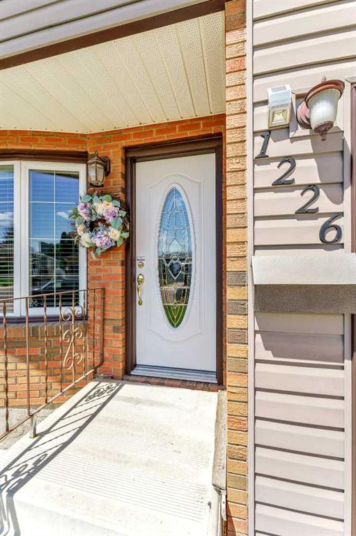 Fifth View of 1226 24 Street SE, Connaught, Medicine Hat, Alberta, T1B 1V9