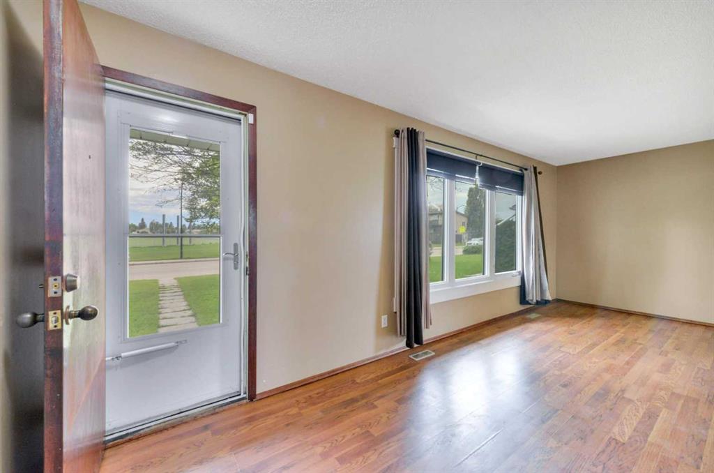 Third View of 3405 55 Avenue , West Park, Red Deer, Alberta, T4N 5L4