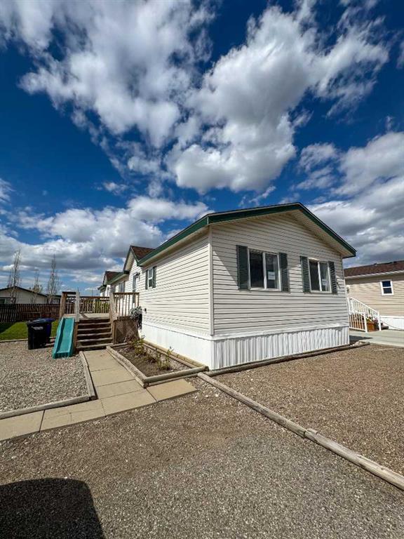 305 Rodeo Drive , A2320816, Alberta,