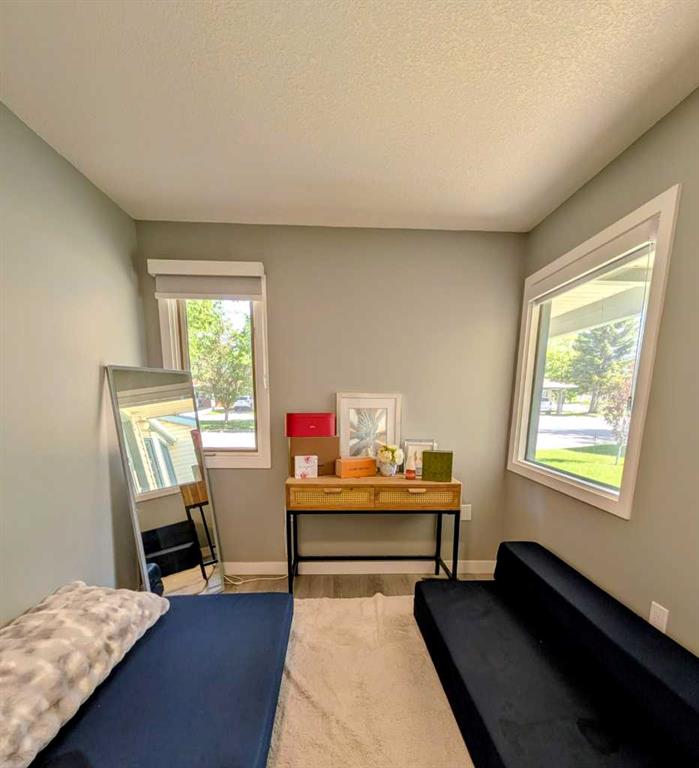 Fourth View of 2851 Dovely Park SE, Dover, Calgary, Alberta, T2B3G9