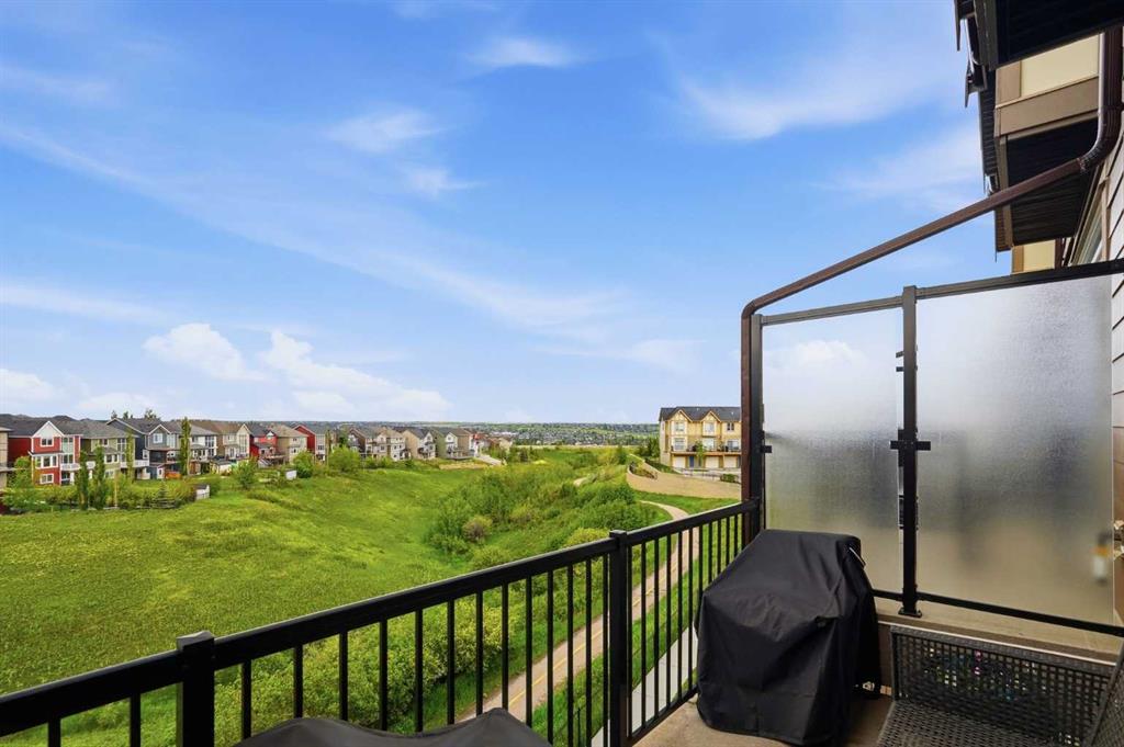Third View of 41 Sherwood Lane NW, Sherwood, Calgary, Alberta, T3R 0V3