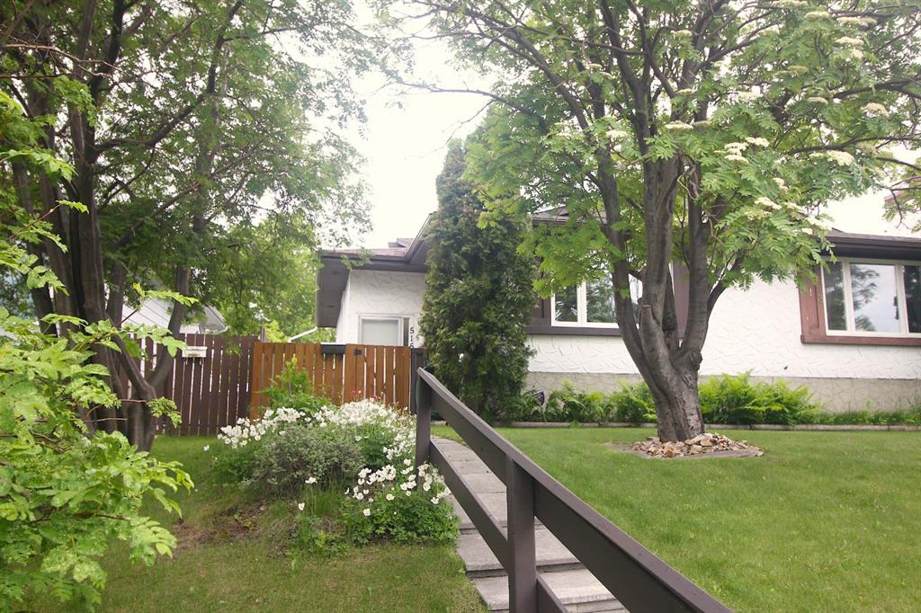 515 Blackthorn Road NE, A2320868, Alberta,