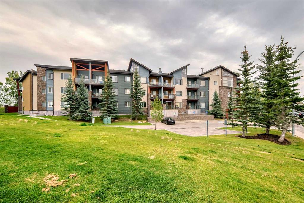 211, 3950 46 Avenue NW, A2320869, Alberta,