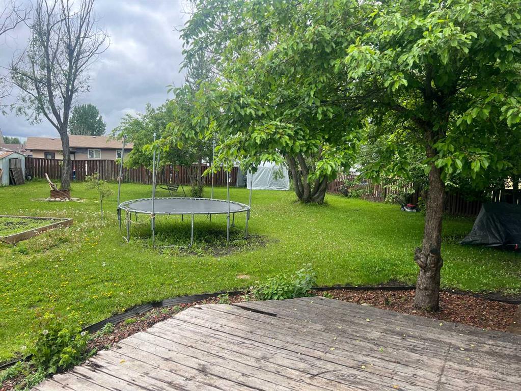 Fourth View of 806 7 A Street , NONE, Fox Creek, Alberta, T0H 1P0
