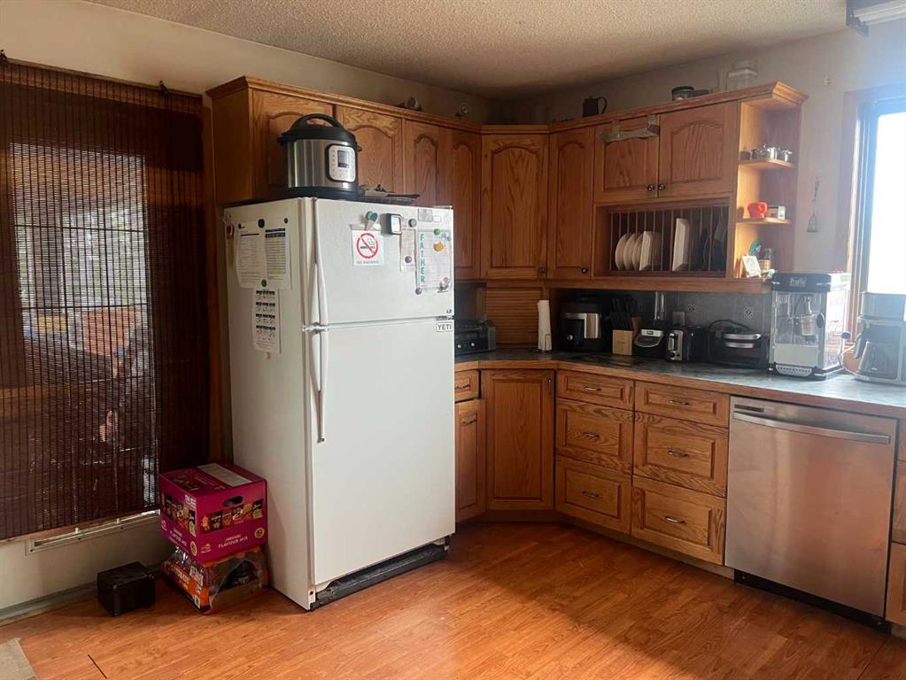 Fifth View of 806 7 A Street , NONE, Fox Creek, Alberta, T0H 1P0
