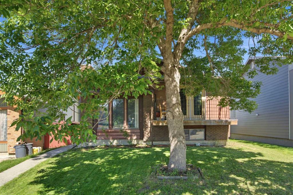 Fourth View of 20 Berkshire Court NW, Beddington Heights, Calgary, Alberta, T3K 1Z5