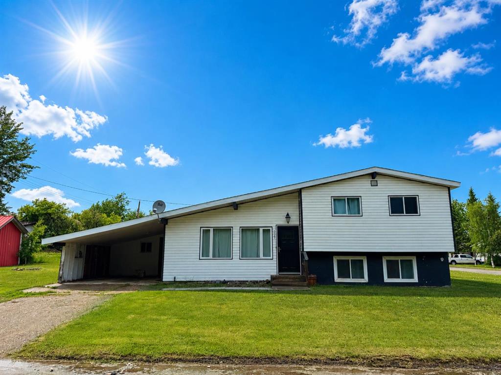 219 8 Street , A2320994, Alberta,