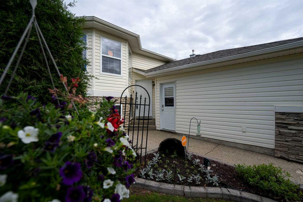 Fifth View of 103 Laffont Way , Timberlea, Fort McMurray, Alberta, T9H 2P9