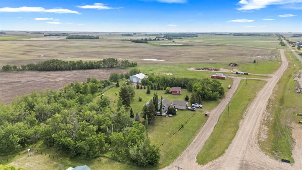 10 Railway Avenue N, A2321072, Alberta,
