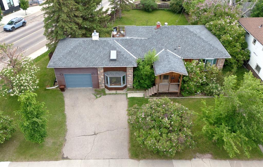 Fifth View of 2440 22 Street NW, Banff Trail, Calgary, Alberta, T2M 3W6
