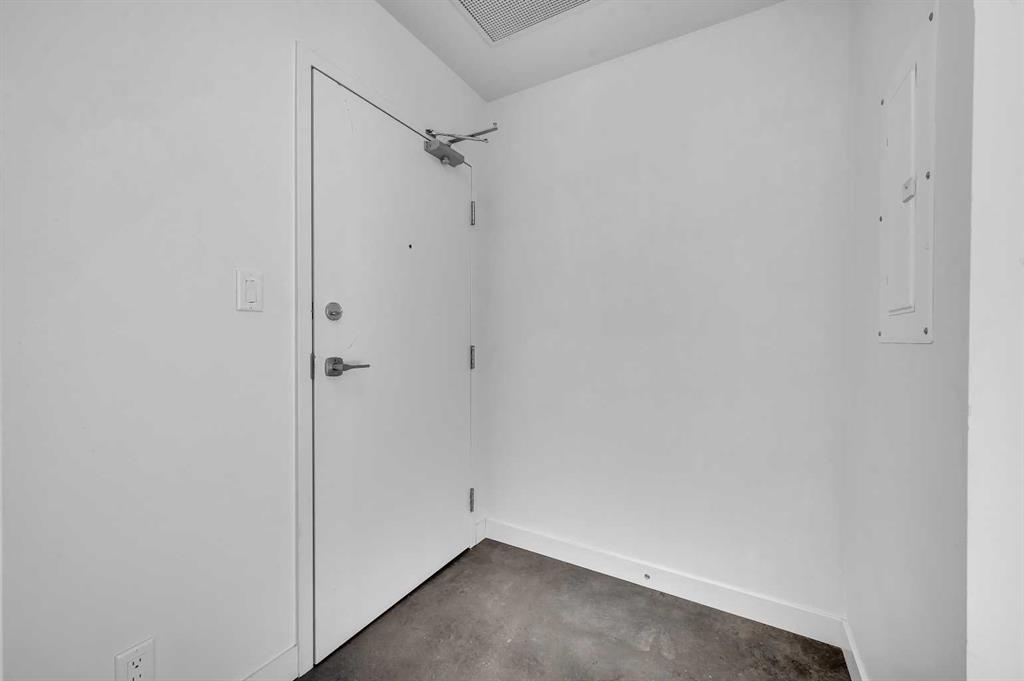 Fifth View of 509, 624 8 Avenue SE, Downtown East Village, Calgary, Alberta, T2G 0M1