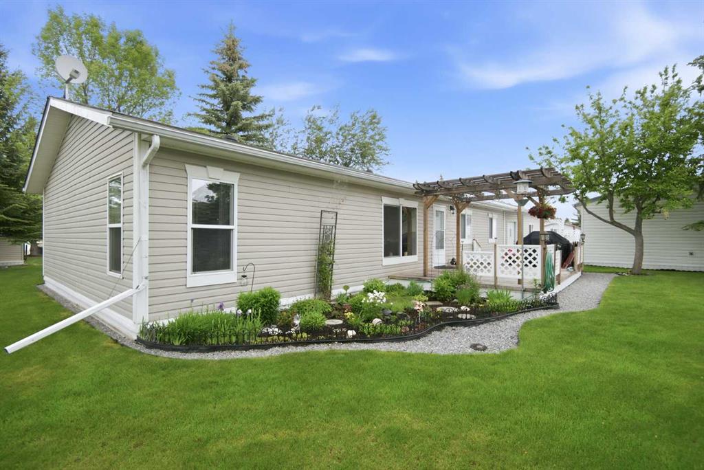 Fourth View of 4919 Doncaster Avenue , Davenport, Red Deer, Alberta, T4R 2Z8