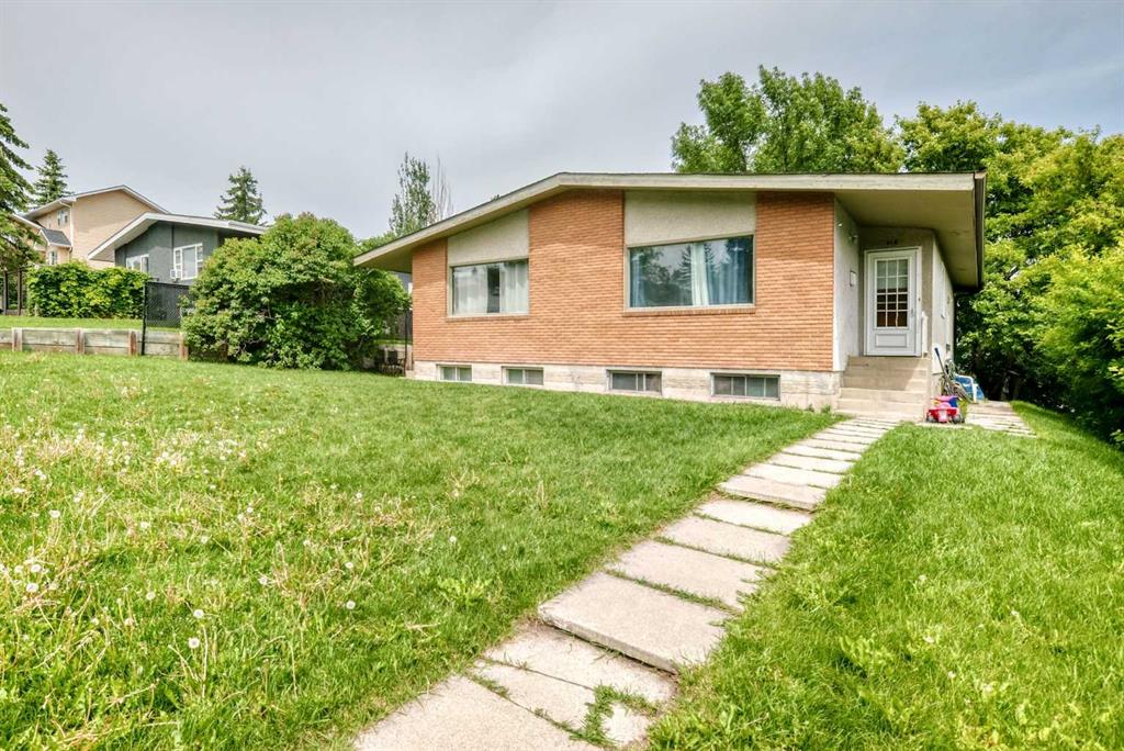 Third View of 416/418 33 Avenue NE, Winston Heights/Mountview, Calgary, Alberta, T2E 2J1