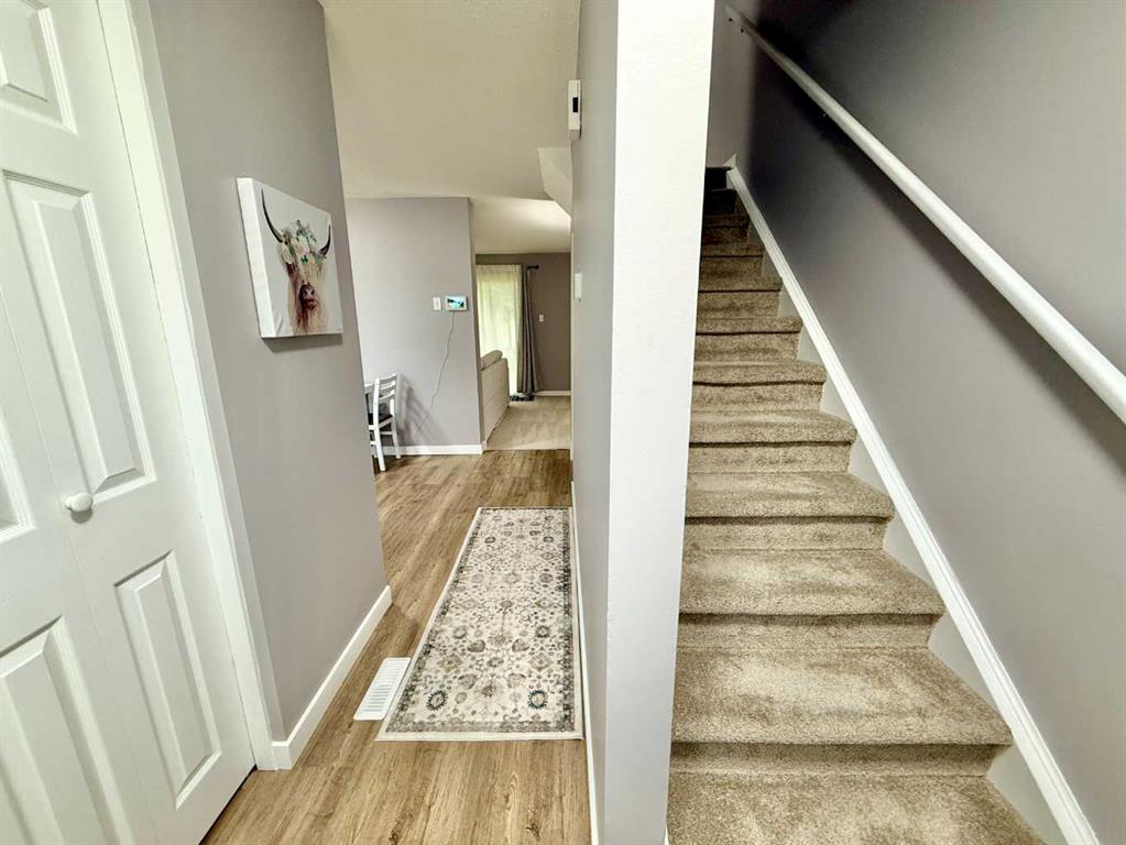 Fourth View of 20, 115 Lafayette Boulevard W, Varsity Village, Lethbridge, Alberta, T1K 4B9