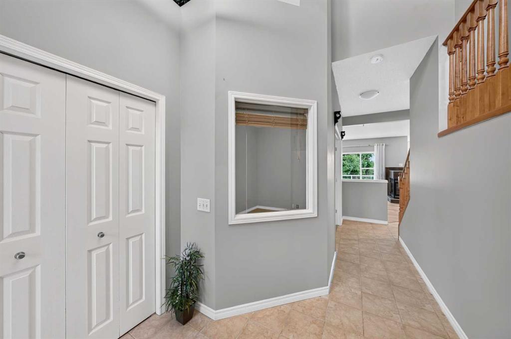 Fifth View of 37 Tuscany Meadows Common NW, Tuscany, Calgary, Alberta, T3L 2L3