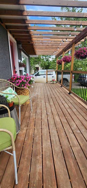 Fourth View of 107 6A  , N/A, Beaverlodge, Alberta, T0H0C0