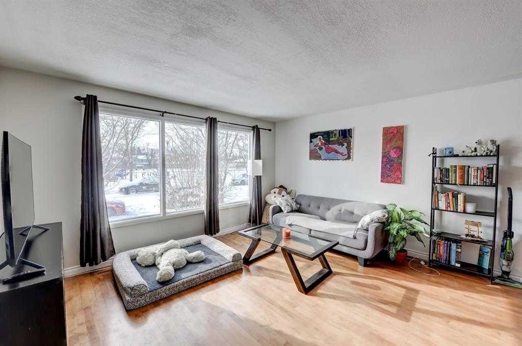 Fourth View of 518 54 Avenue SW, Windsor Park, Calgary, Alberta, T2V 0C7