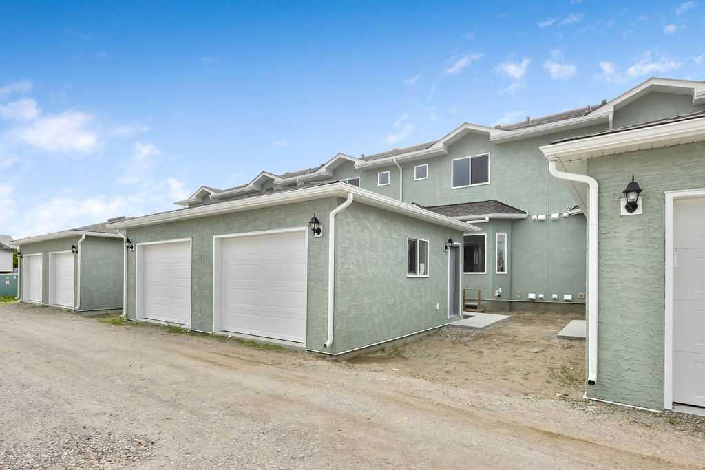 Third View of 407 Strathcona Circle , Strathaven, Strathmore, Alberta, T1P 0B1
