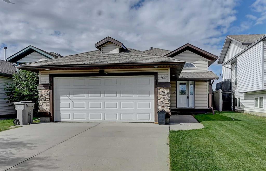 Second View of 42 Pinnacle Crossing , Pinnacle Ridge, Grande Prairie, Alberta, T8W 2X3