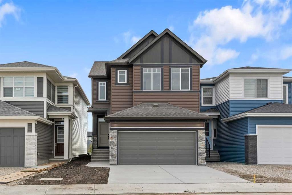 MLS® listing #112964838 for sale located at 138 Corner Glen Square NE