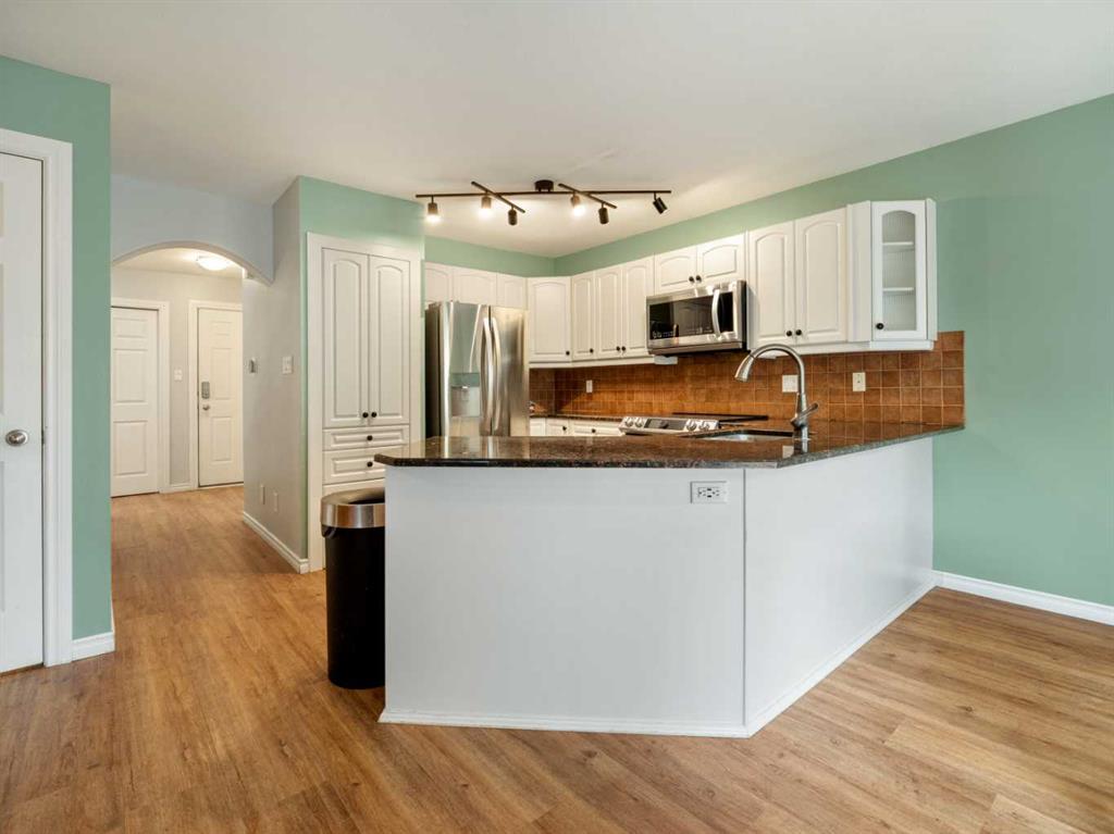 Fifth View of 123 Stoney Crescent W, Indian Battle Heights, Lethbridge, Alberta, T1K 7B2