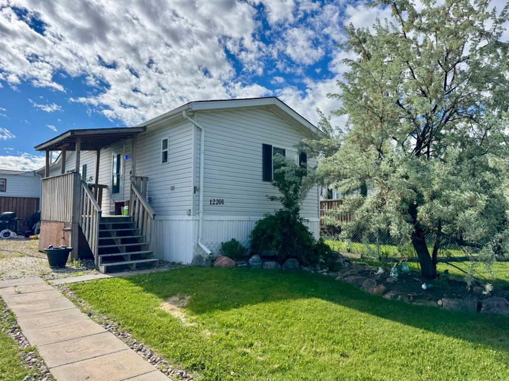 Third View of 12201 98 Street , Crystal Ridge, Grande Prairie, Alberta, T8V 7M7