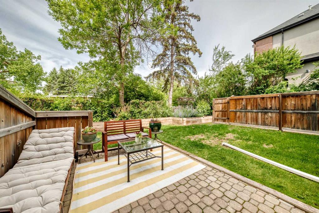 101, 2218 30th Street SW, A2321325, Alberta,