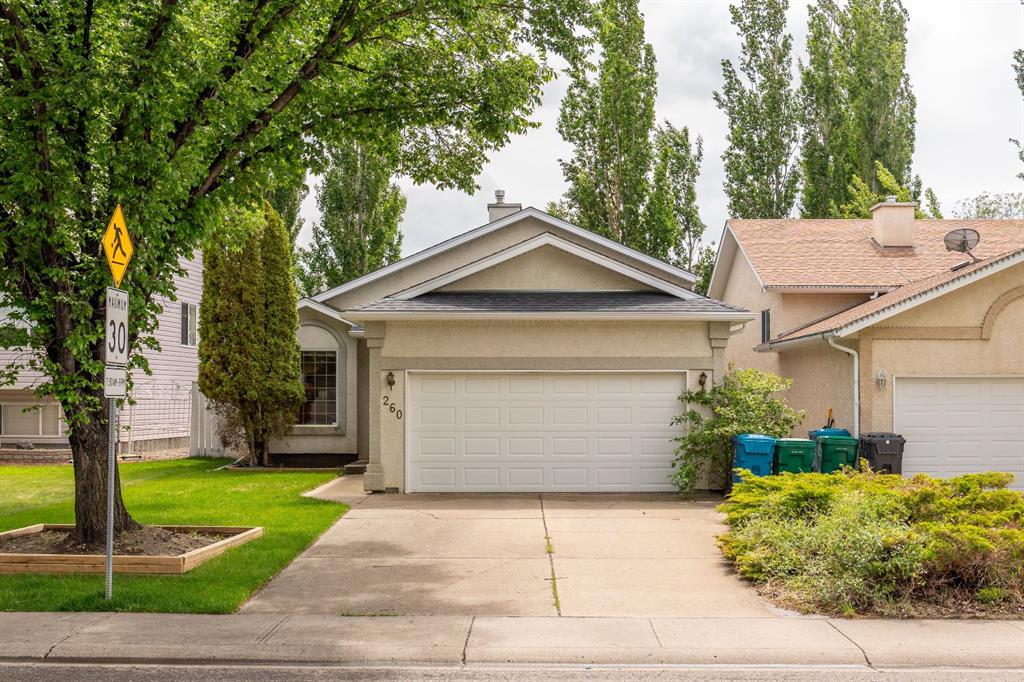 260 Red Crow Boulevard W, A2321341, Alberta,