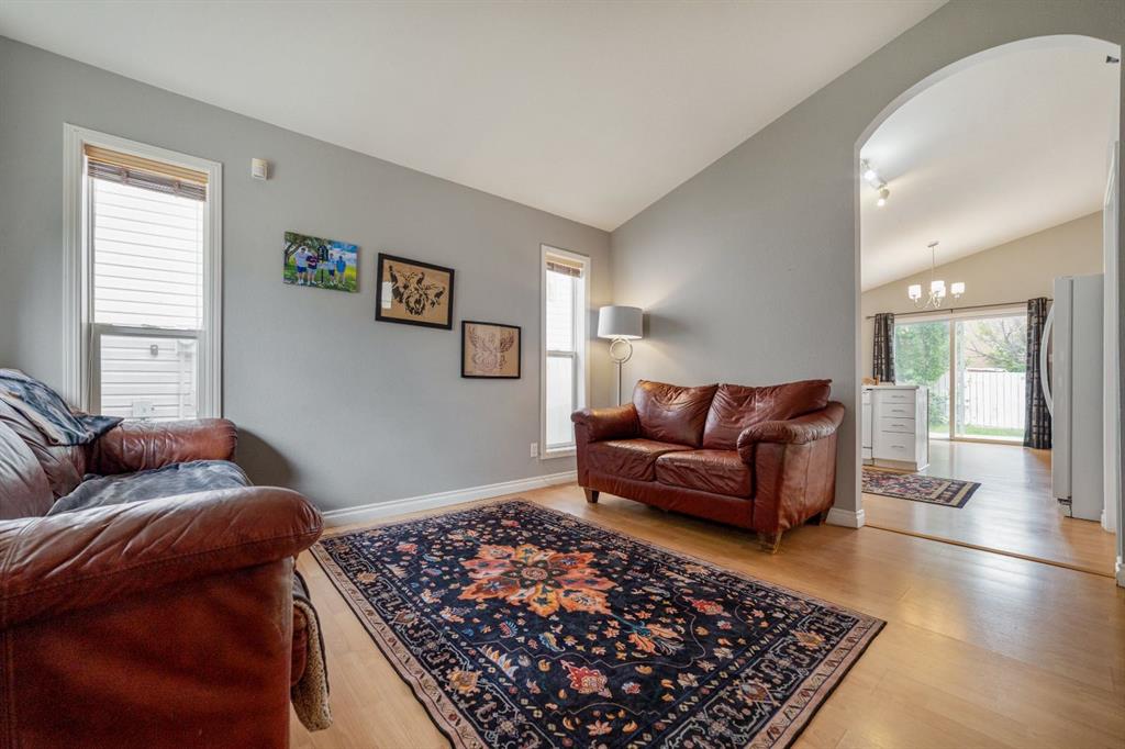 Fifth View of 260 Red Crow Boulevard W, Indian Battle Heights, Lethbridge, Alberta, T1K 7B6