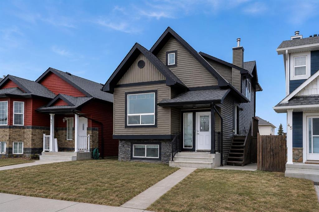 MLS® listing #112973885 for sale located at 41 Saddlefield Drive NE