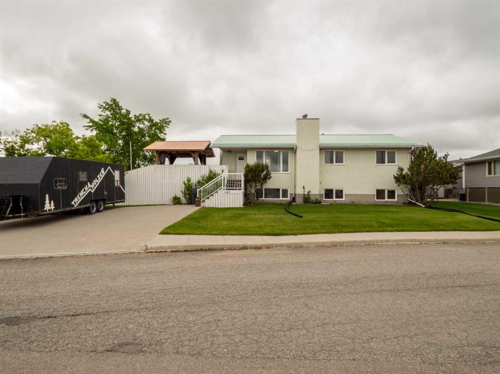 640 Tumbleweed Avenue , A2321437, Alberta,