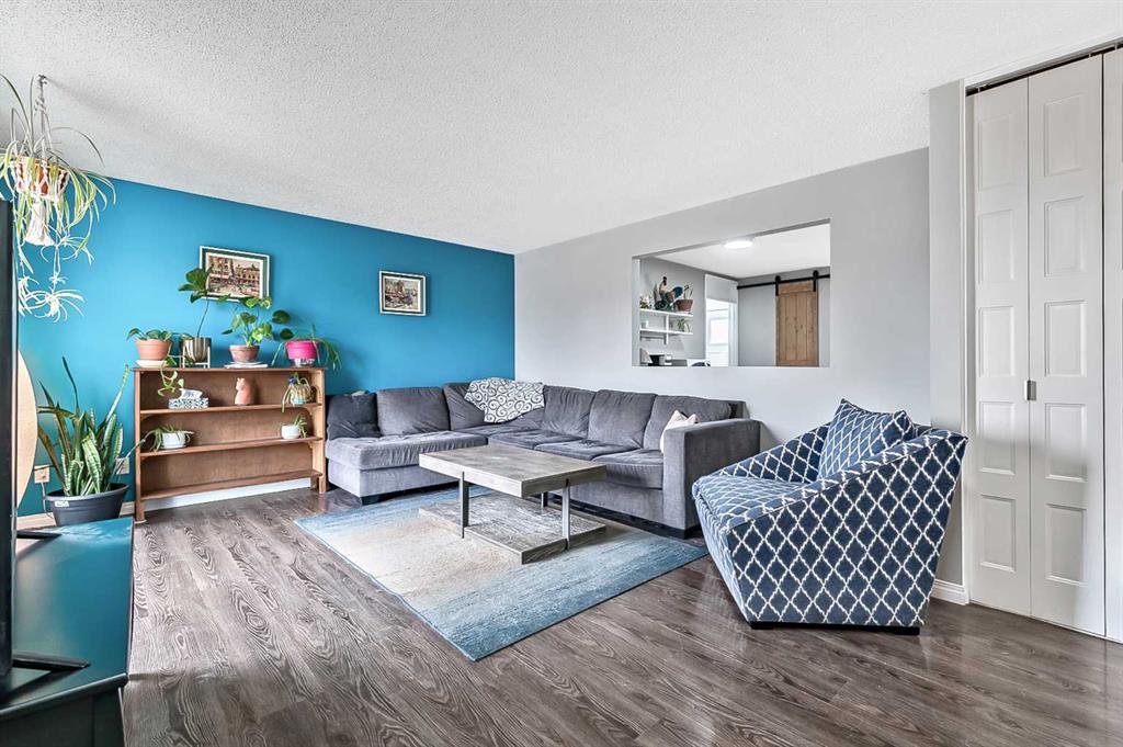 Fourth View of 399 Maitland Crescent NE, Marlborough Park, Calgary, Alberta, T2A 5T6