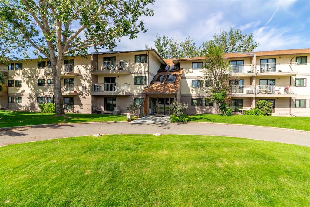 209, 855 Columbia Blvd W  , A2321453, Alberta,