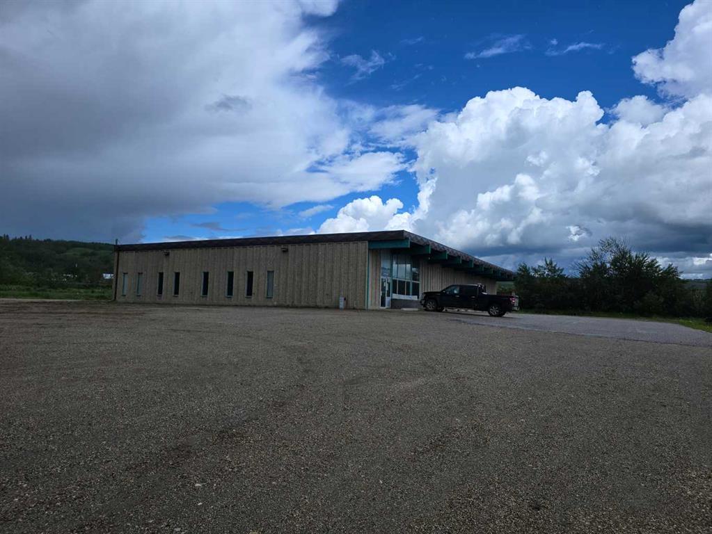 Third View of 9020 90 Street , Industrial Area, Peace River, Alberta, T8S 1S2