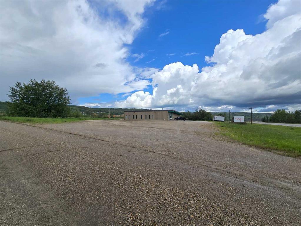 Fifth View of 9020 90 Street , Industrial Area, Peace River, Alberta, T8S 1S2