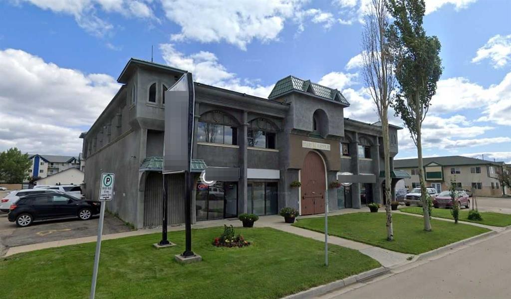Third View of 202, 9803 105 Street , College Park, Grande Prairie, Alberta, T8V 4Y8