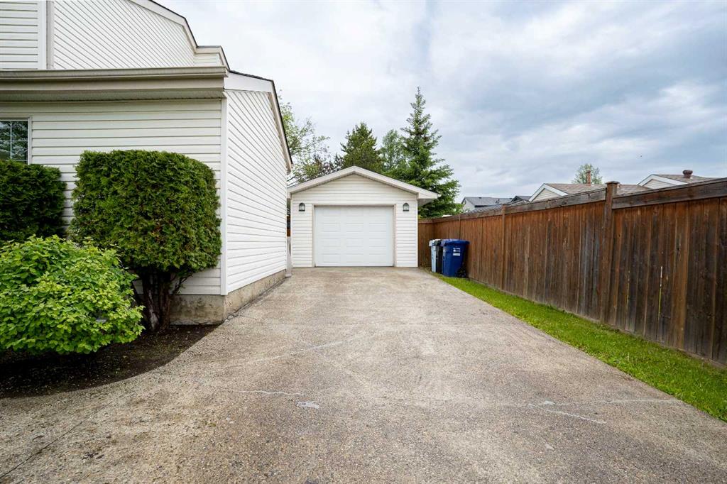 Third View of 166 Bird Crescent , Thickwood, Fort McMurray, Alberta, T9H 4T3