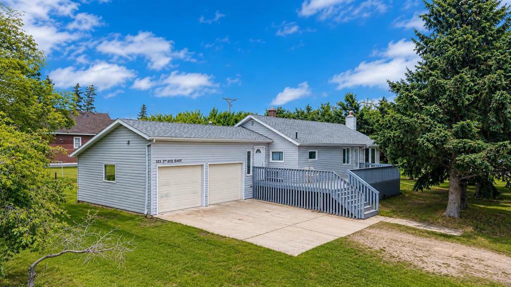 117, 3rd ave east  , A2321678, Saskatchewan,