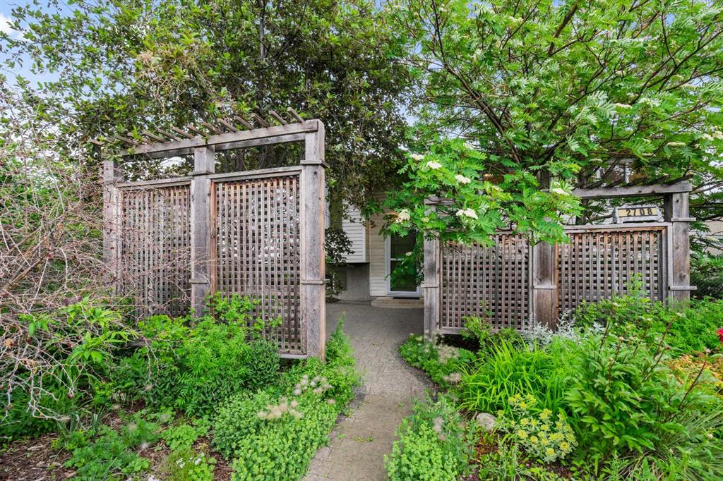 Fourth View of 2708 48 Street NE, Rundle, Calgary, Alberta, T1Y 1H1