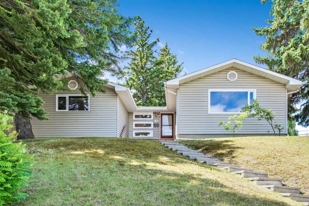 1811 Canberra Road NW, A2321758, Alberta,