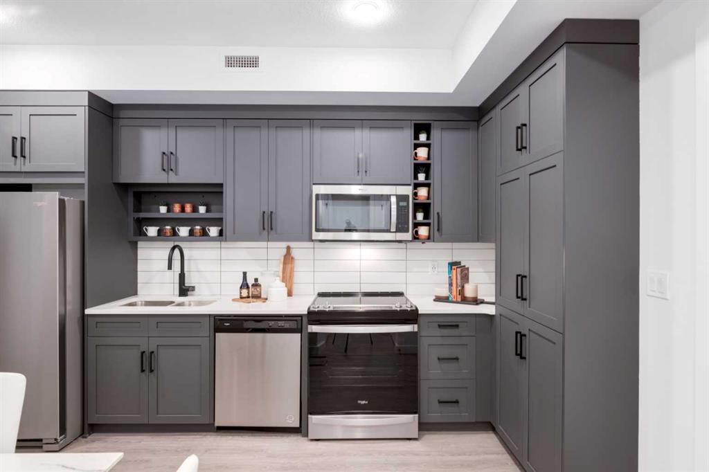 Fifth View of 513, 3107 Warren Street NW, University District, Calgary, Alberta, T3B 6N7