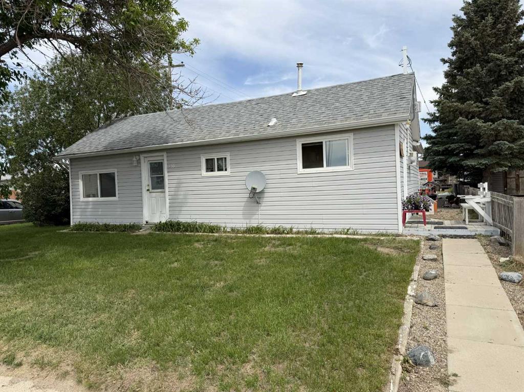 Third View of 830 1 Avenue , NONE, Vauxhall, Alberta, T0K 2K0