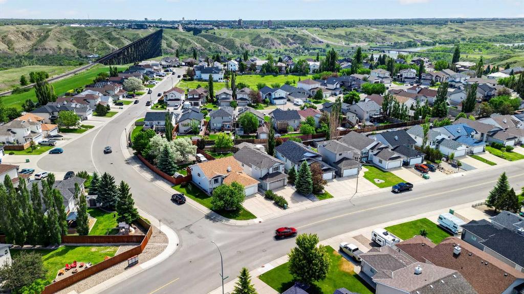 Fourth View of 382 Heritage Boulevard W, Heritage Heights, Lethbridge, Alberta, T1K 7M5
