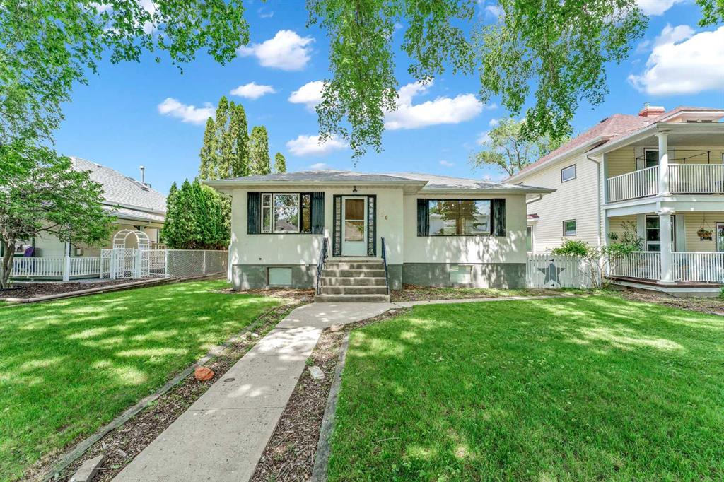 530 7 Street SE, A2321904, Alberta,