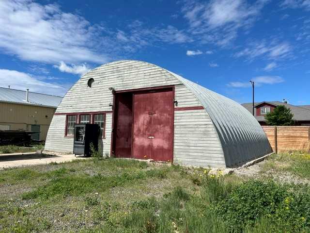 Fifth View of 512 Centre Street SE, Central High River, High River, Alberta, T1V 1G1