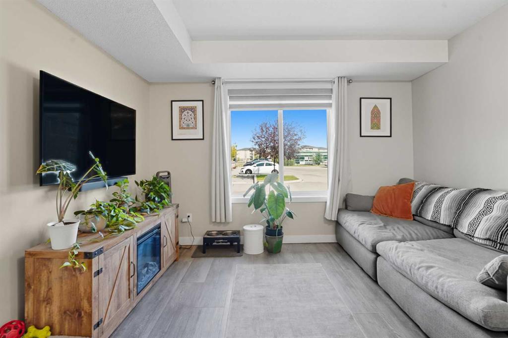 Fourth View of 14104, 2781 Chinook Winds Drive SW, Prairie Springs, Airdrie, Alberta, T4B 3S5