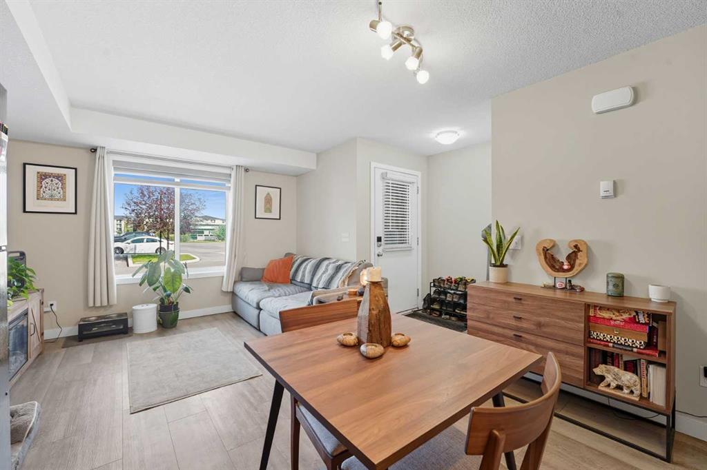 Fifth View of 14104, 2781 Chinook Winds Drive SW, Prairie Springs, Airdrie, Alberta, T4B 3S5