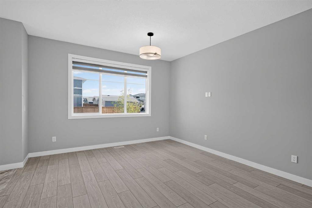 Fifth View of 204 Chelsea Manor , Chelsea_CH, Chestermere, Alberta, T1X 2P5