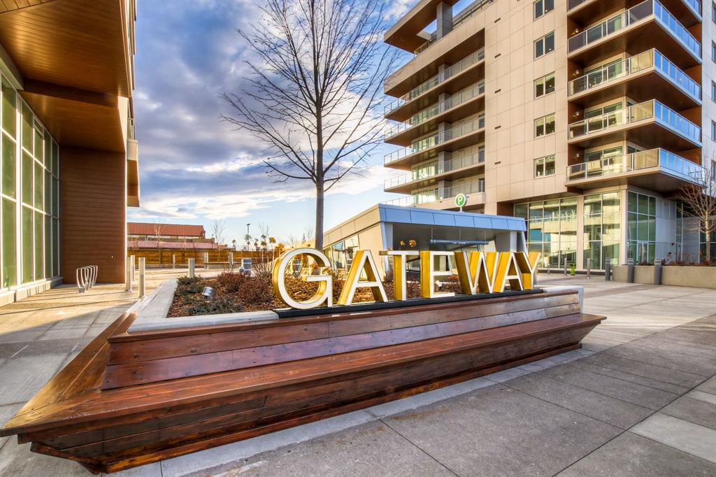 Third View of 114, 8505 Broadcast Avenue SW, West Springs, Calgary, Alberta, T3H 4C7
